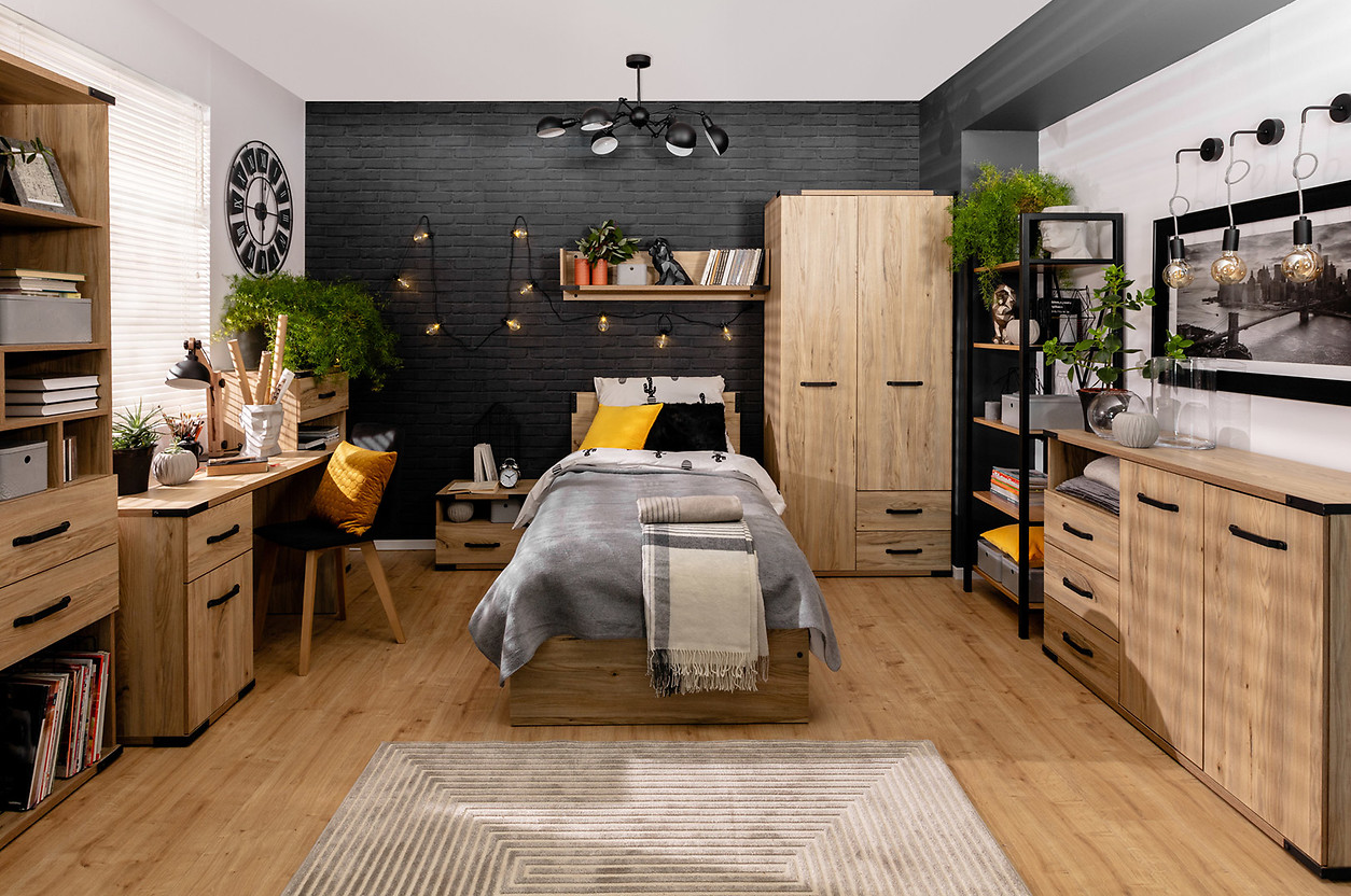 Tootesari Lara Tootesari Lara