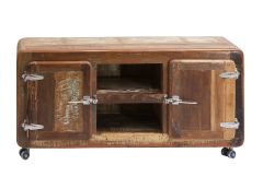 TV-alus Fridge, mitmevärviline